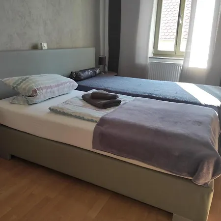 Privatunterkunft Oba's Heisle - Grossvaters Kleines Haus - *